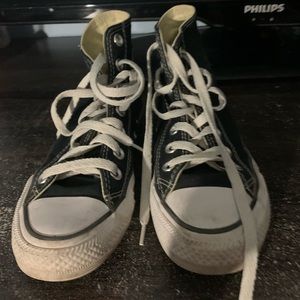 Black high top converse